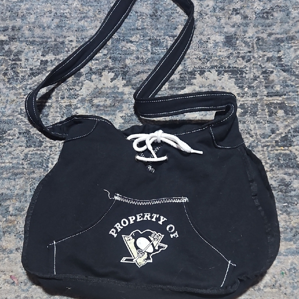 Pittsburgh Penguins Official Hoodie Style Crossbody Purse
